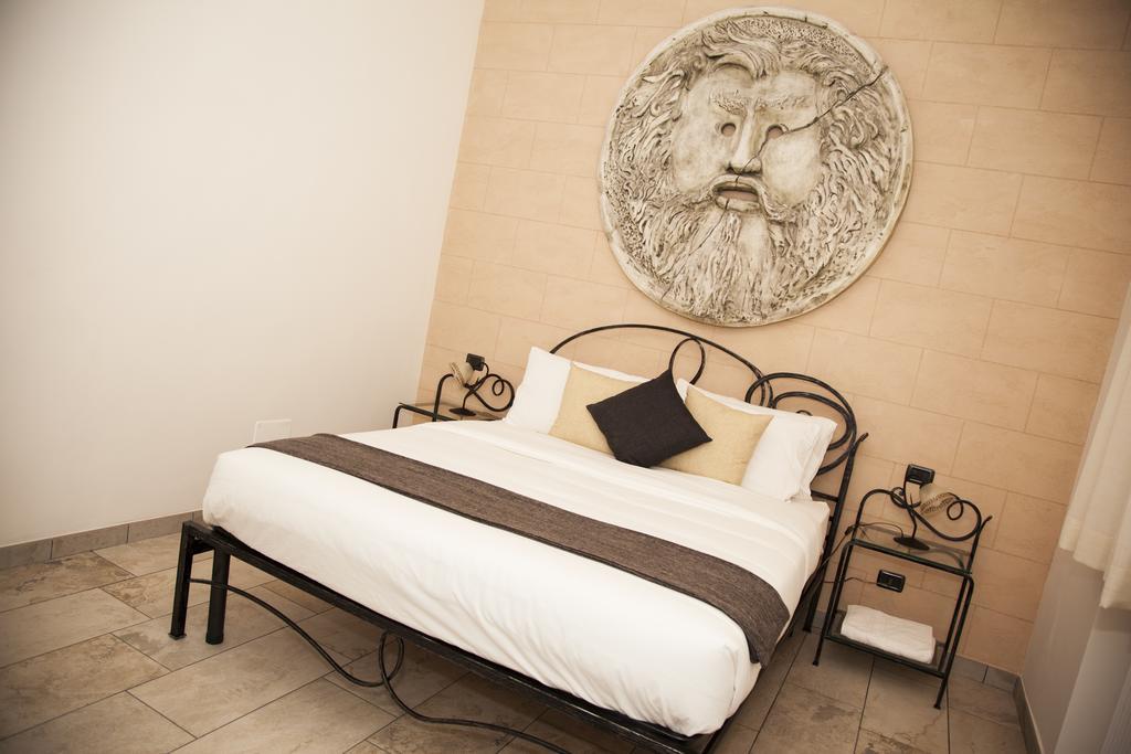 רומא Mirabilia Guest House מראה חיצוני תמונה